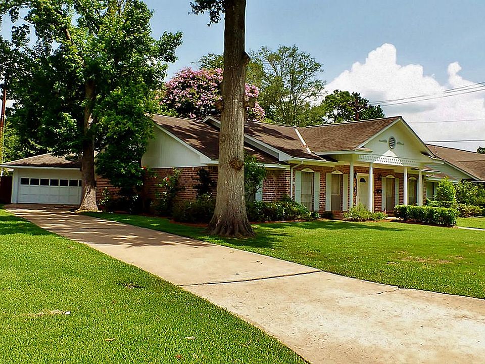 1st image of 1423 Antigua Ln