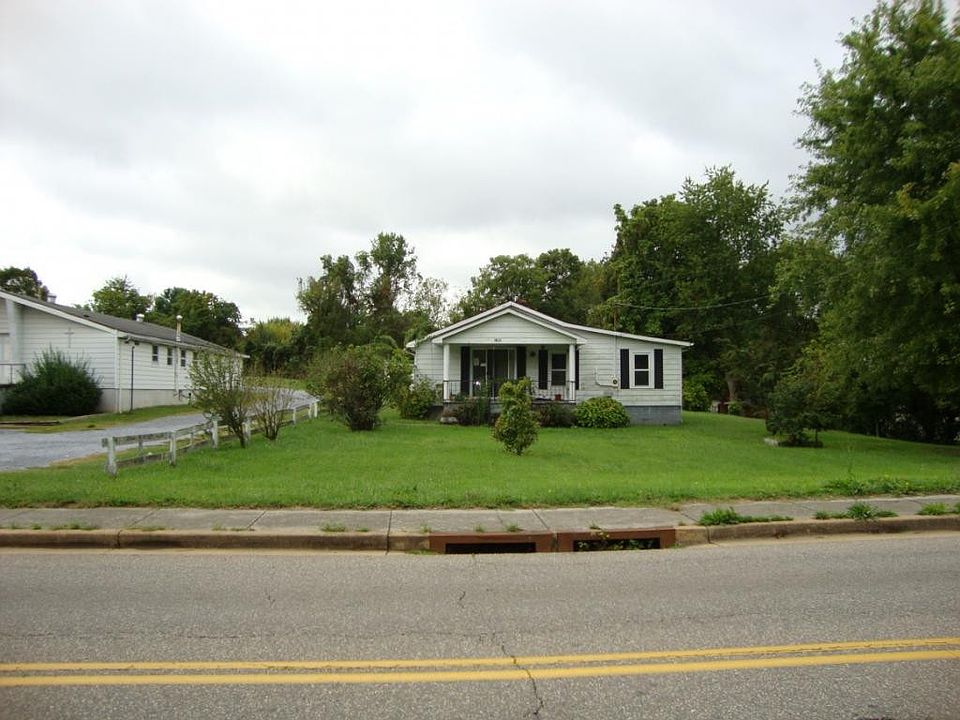 1st image of 1311 E Lakeview Dr