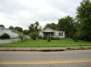 1311 E Lakeview Dr, Johnson City, TN 37601