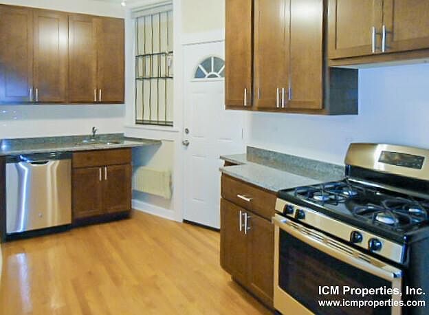 1st image of 1603 W Berteau Ave #1A