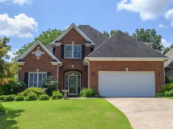 316 E Stone Brook Pl, Birmingham, AL 35226