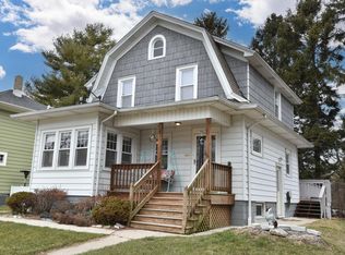 264 7th Pl, Kenosha, WI 53140