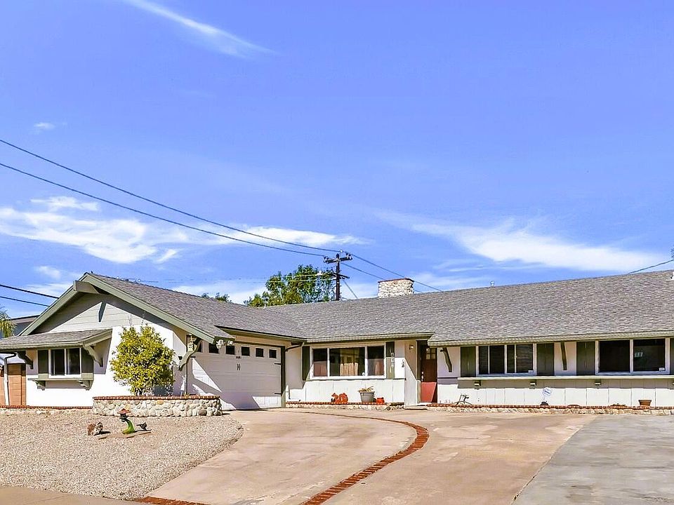 1st image of 417 W Columbia Rd