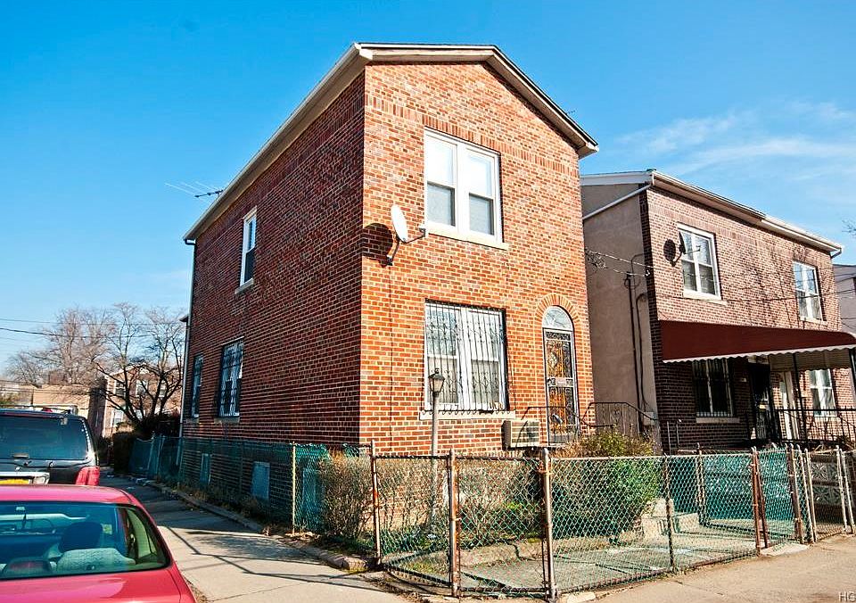 1st image of 4450 De Reimer Ave