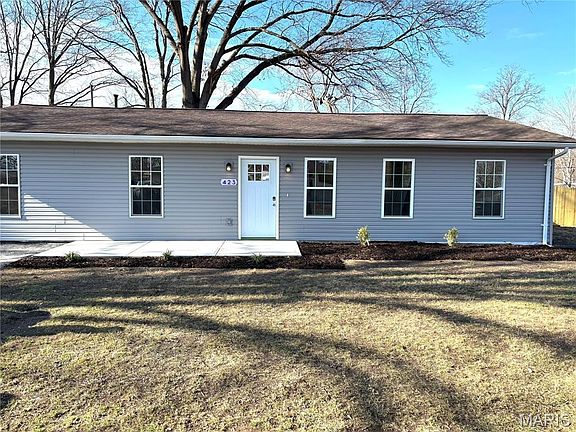 2nd image of 423 Kathryn Dr