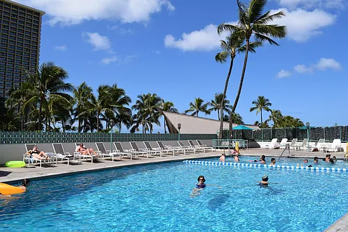 1777 Ala Moana Blvd Photo 1