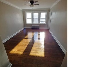 2838 E 80th St APT 3, Chicago, IL 60617