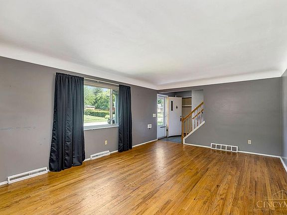 4th image of 6665 Plantation Way
