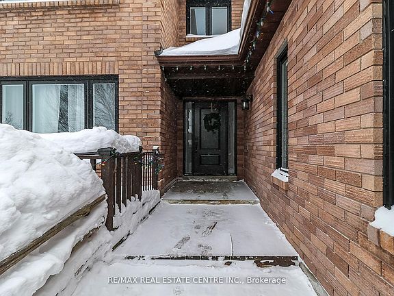 2nd image of 39 Cardinal St
