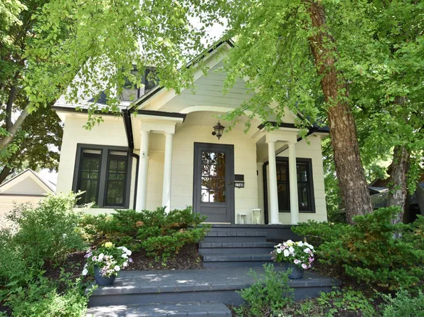 1740 Mountain AVENUE, Wauwatosa, WI 53213