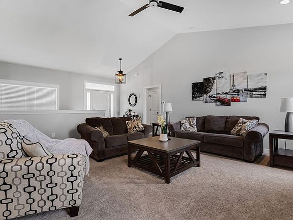 4th image of 5919 Boxwood Dr E
