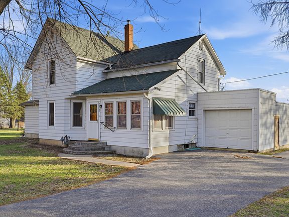 2nd image of 599 Palmyra Rd