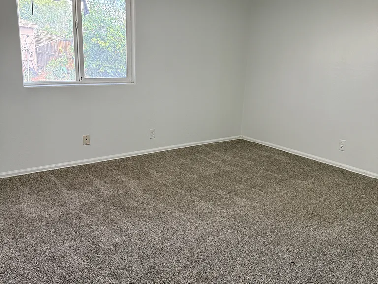 1208 Hermosa Ave — Photo 14