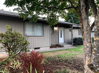 7521 12th Ave NE, Olympia, WA 98516