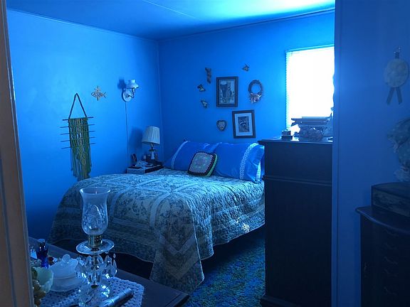 4th image of 1 Broadmoor Dr