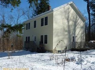 36 Perennial Dr, Skowhegan, ME 04976