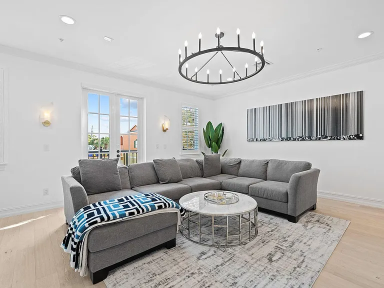 373 E Cannery Row Cir — Photo 15