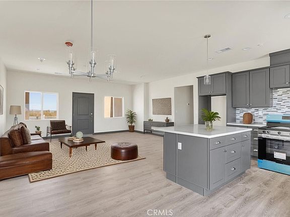 4th image of 12015 Rosado Rd