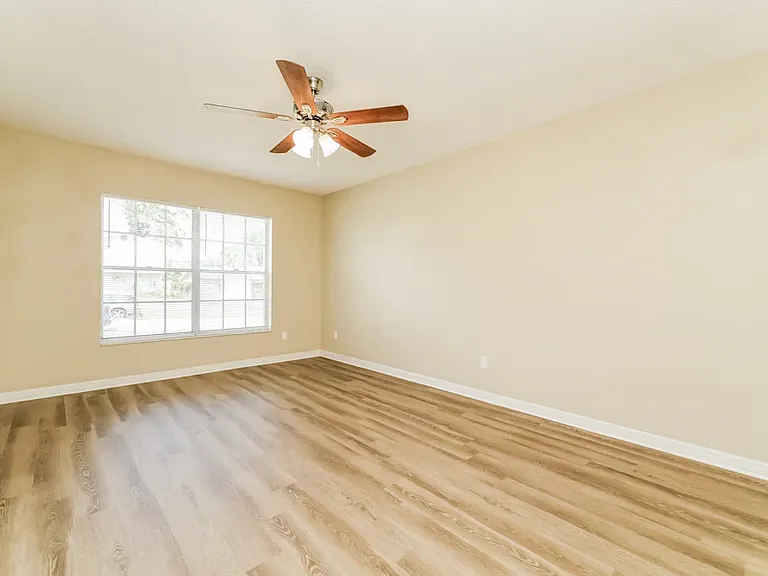 860 Valley Hill Dr — Photo 5
