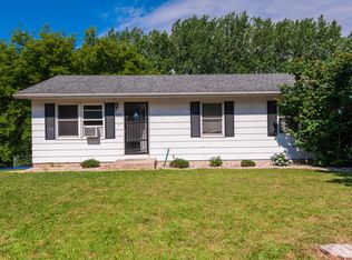 3771 Willow Heights Dr SW, Rochester, MN 55902