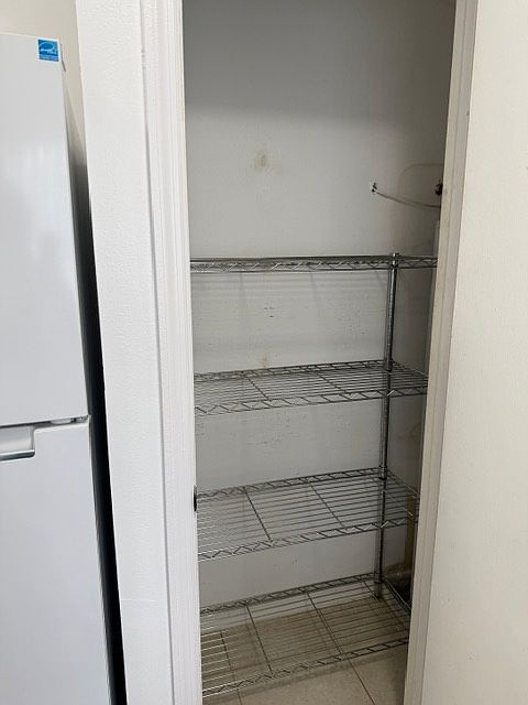 Kitchen pantry