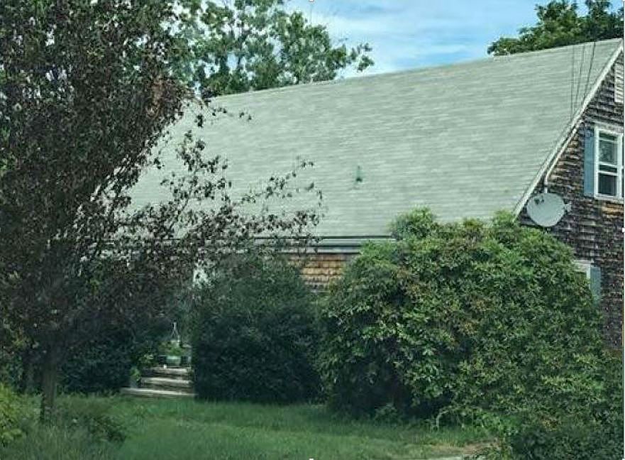 2nd image of 90 Cedar St