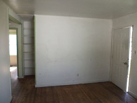 4th image of 428 S Illinois St