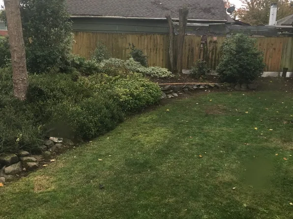 1037 NE 104th Ave, Portland, OR 97220