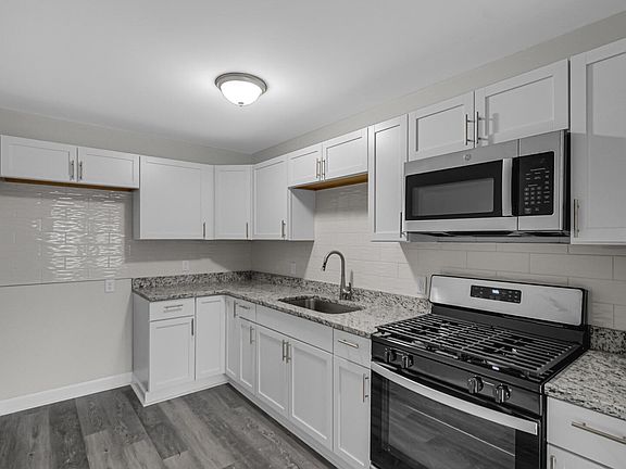 4th image of 4024 Tyler St