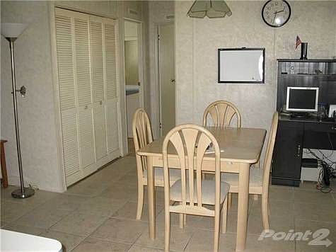 3rd image of 161 Townbridge Dr