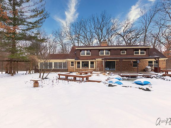 2nd image of 1283 Oak Trail Dr