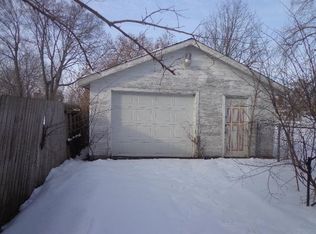 402 Grant St, Rome City, IN 46784