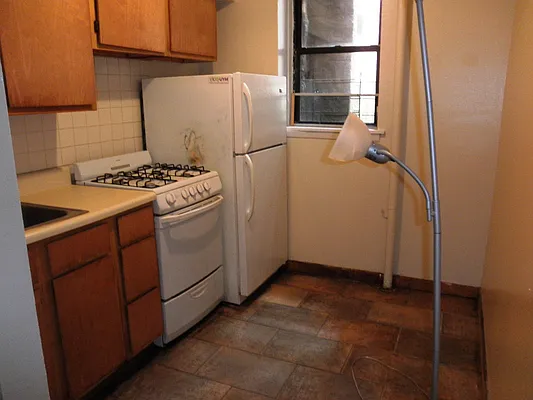 Rented by RV Realty | media 9