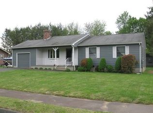 179 Country Rd, Agawam, MA 01001