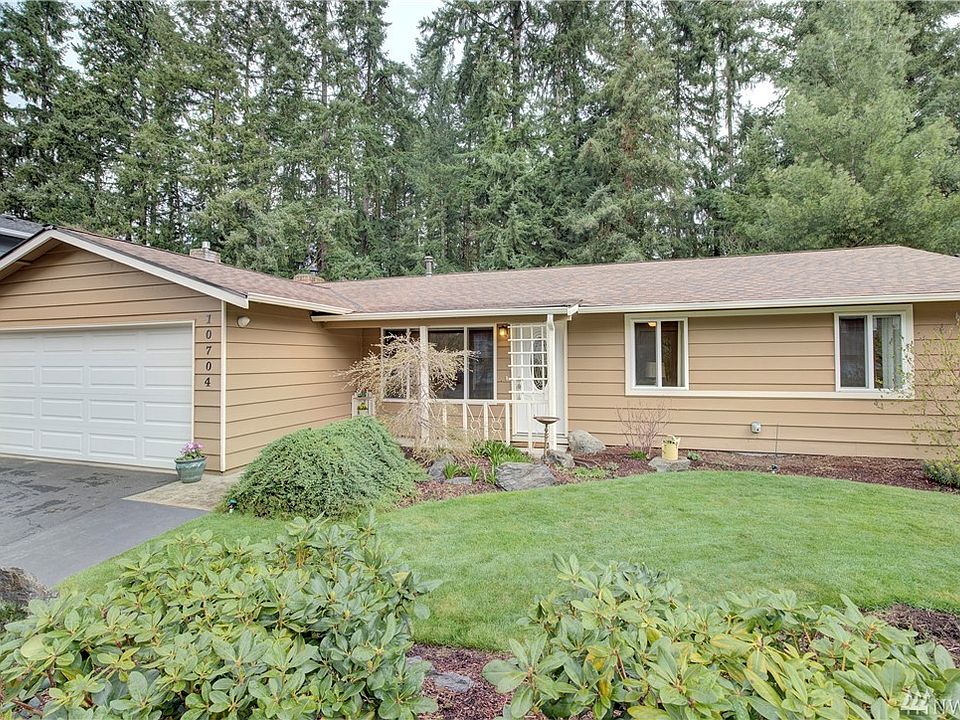 1st image of 10704 NE 143rd Pl
