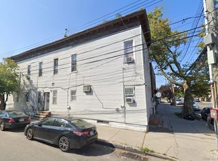 126-20 89th Ave, Jamaica, NY 11418
