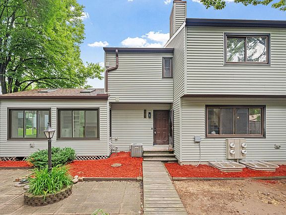 2nd image of 6383 Saint Johns Dr