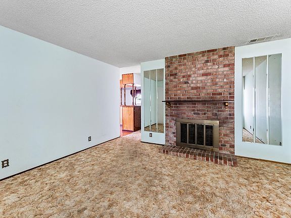 5th image of 4077 Andedon Cir
