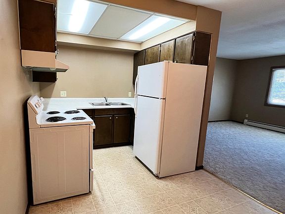 5th image of 1221 Madison Ave APT 215