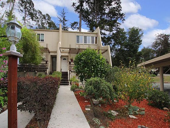 2nd image of 379 Sandalwood Dr