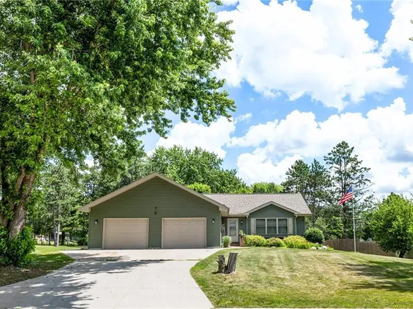 913 Forrest Street, Black River Falls, WI 54615