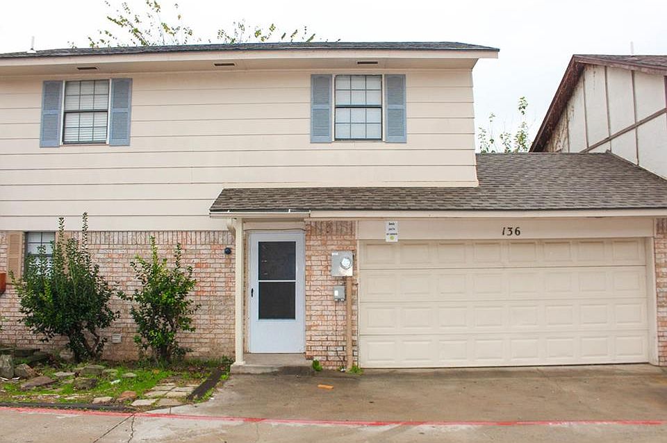 1st image of 8300 NW 10th St APT 136