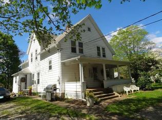 28 Maple Avenue Ext, Uncasville, CT 06382
