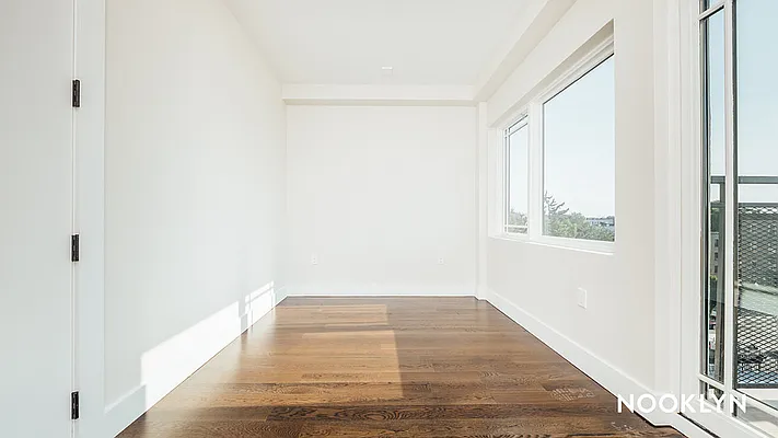 Rented by Nooklyn NYC LLC | media 12