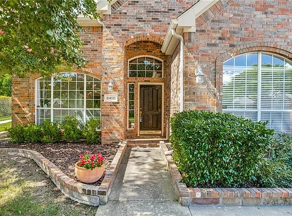 4th image of 8410 Lanners Dr