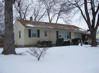 74 Vinal Ave, Irondequoit, NY 14609