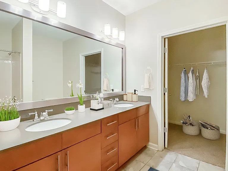 Avana Westside — Photo 14