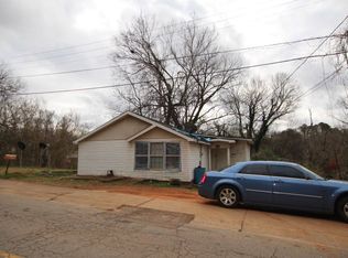 409 Palmer St, Winnsboro, SC 29180