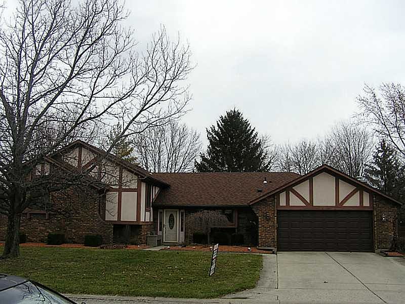 1st image of 6811 Bejay Dr