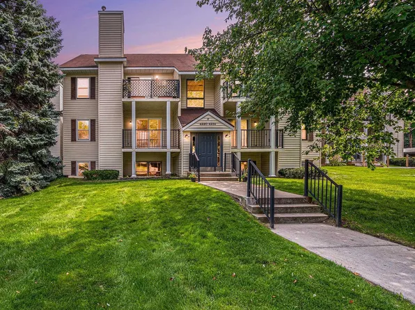 4220 Mitchell Creek Dr #1, Traverse City, MI 49686